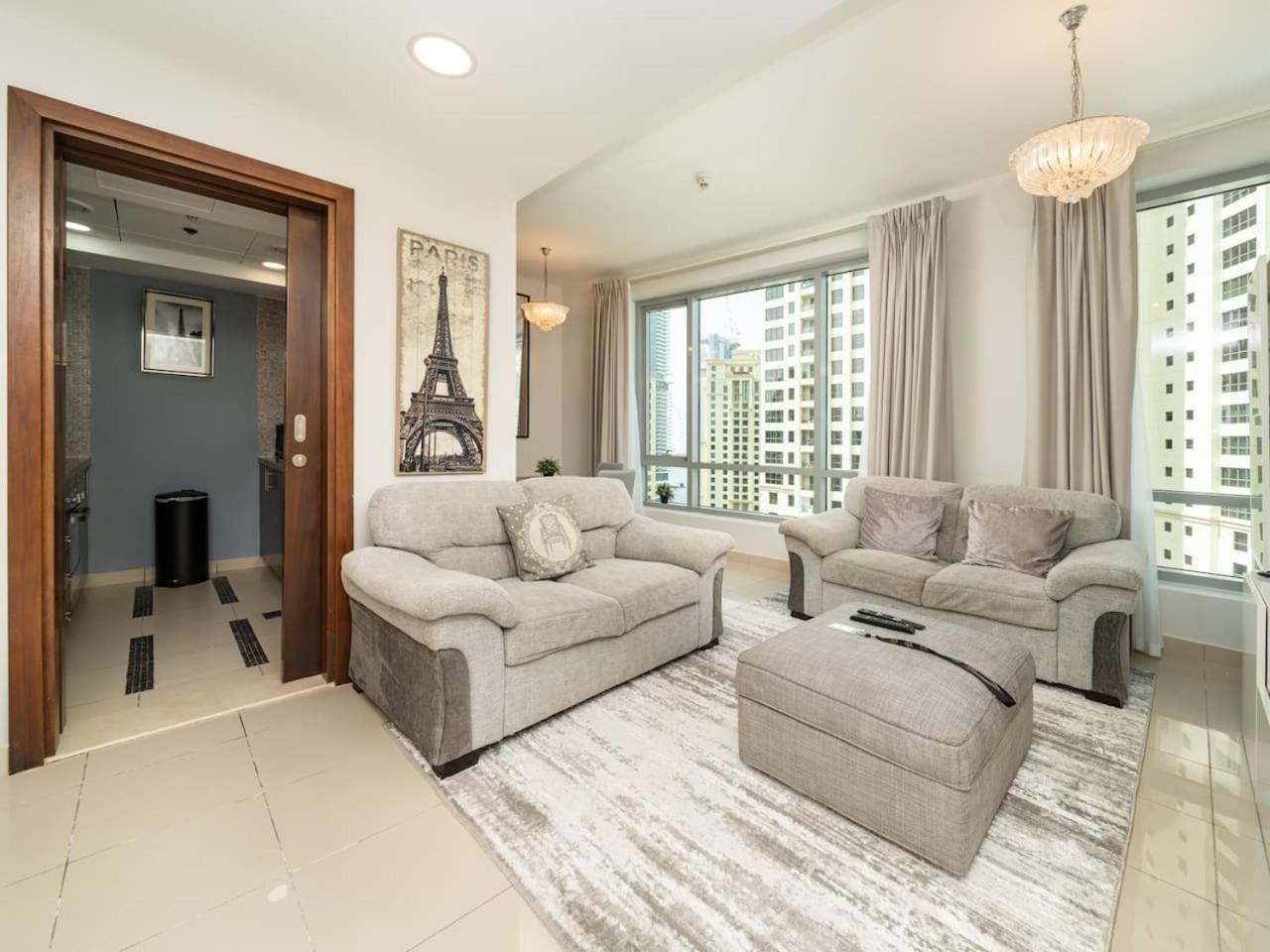 Appartement Stylish And Cozy 1 Bed With Marina Views *